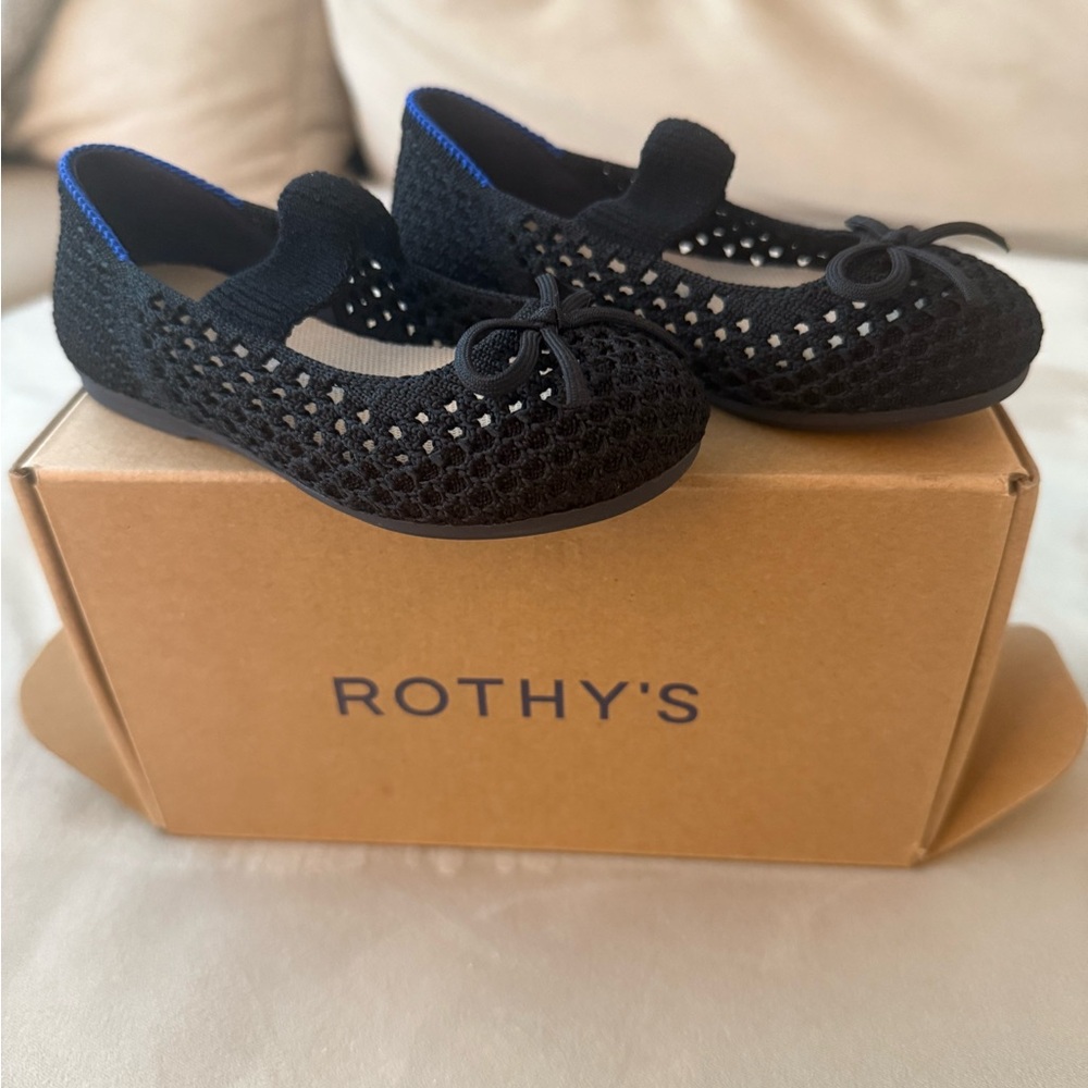 Rothy’s Toddler Black Mary Jane shoes